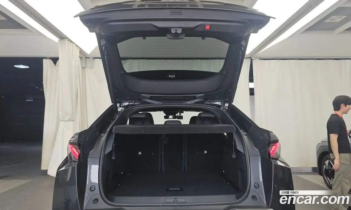 Peugeot 3008 2025 1.2 автомат (гидро), фото 26