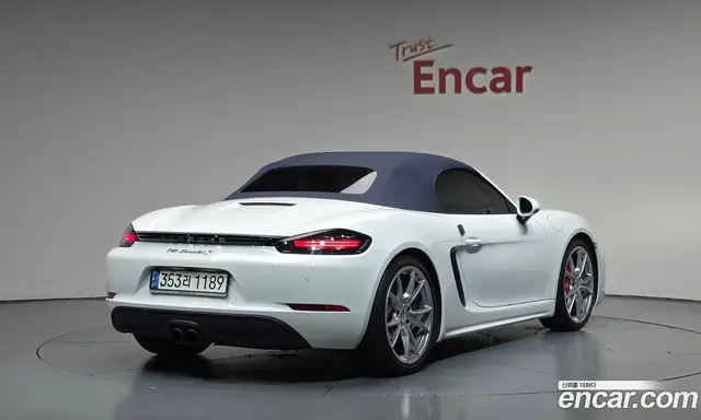 Porsche 718, 2020, 27 383 км