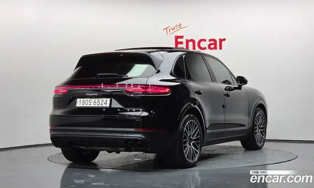 Porsche Cayenne 2020 3.0 автомат (гидро), миниатюра 2