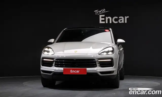 Porsche Cayenne 2021 3.0 автомат (гидро), миниатюра 3