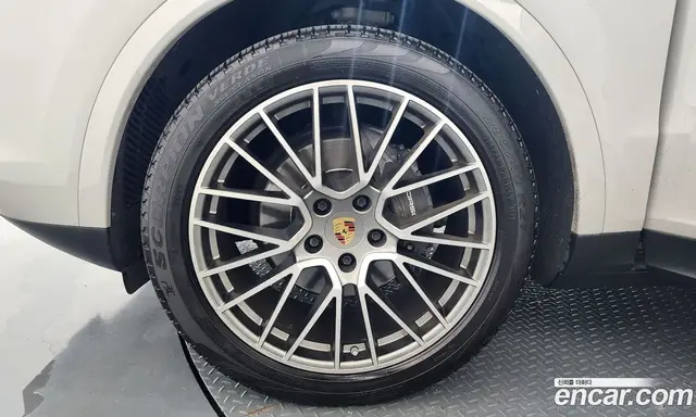 Porsche Cayenne 2023 3.0 автомат (гидро), миниатюра 5
