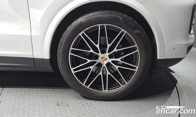 Porsche Cayenne 2024 3.0 автомат (гидро), миниатюра 5