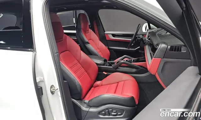 Porsche Cayenne 2024 3.0 автомат (гидро), миниатюра 10