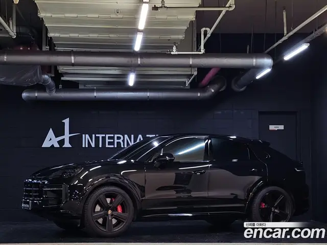 Porsche Cayenne 2025 4.0 автомат (гидро), миниатюра 3