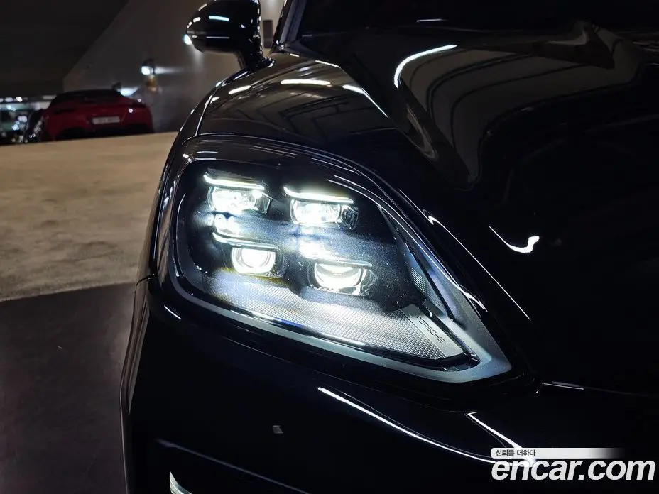 Porsche Cayenne 2025 4.0 автомат (гидро), фото 8