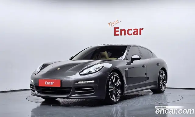 Porsche Panamera, 2015, 177 594 км