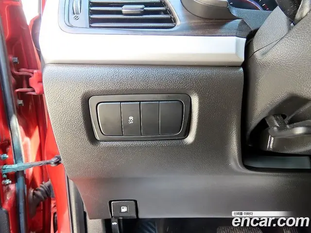 SsangYong Korando 2014 2.0 автомат (гидро), миниатюра 11