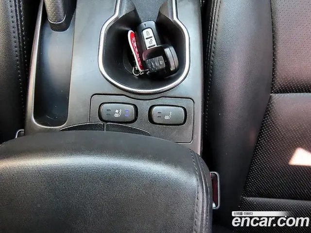 SsangYong Korando 2014 2.0 автомат (гидро), миниатюра 12