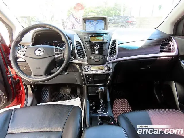SsangYong Korando 2014 2.0 автомат (гидро), миниатюра 7