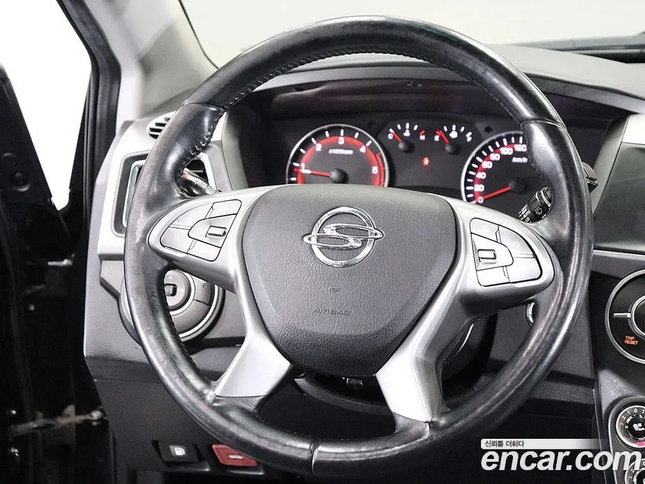 SsangYong Korando 2016 2.2 автомат (гидро), фото 6