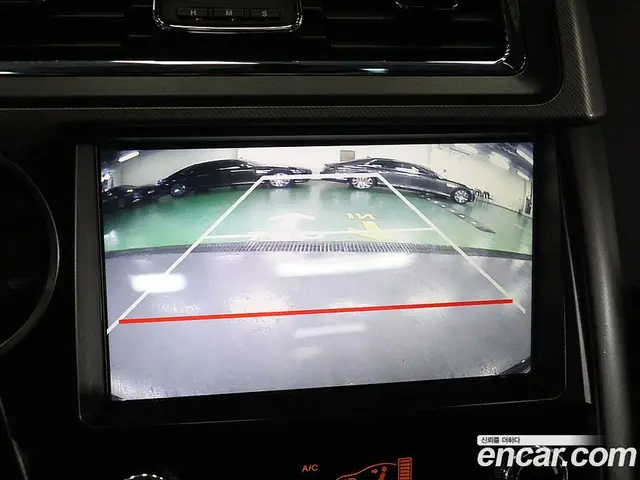 SsangYong Korando 2016 2.2 автомат (гидро), миниатюра 9