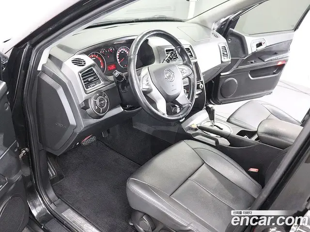 SsangYong Korando 2016 2.2 автомат (гидро), миниатюра 10