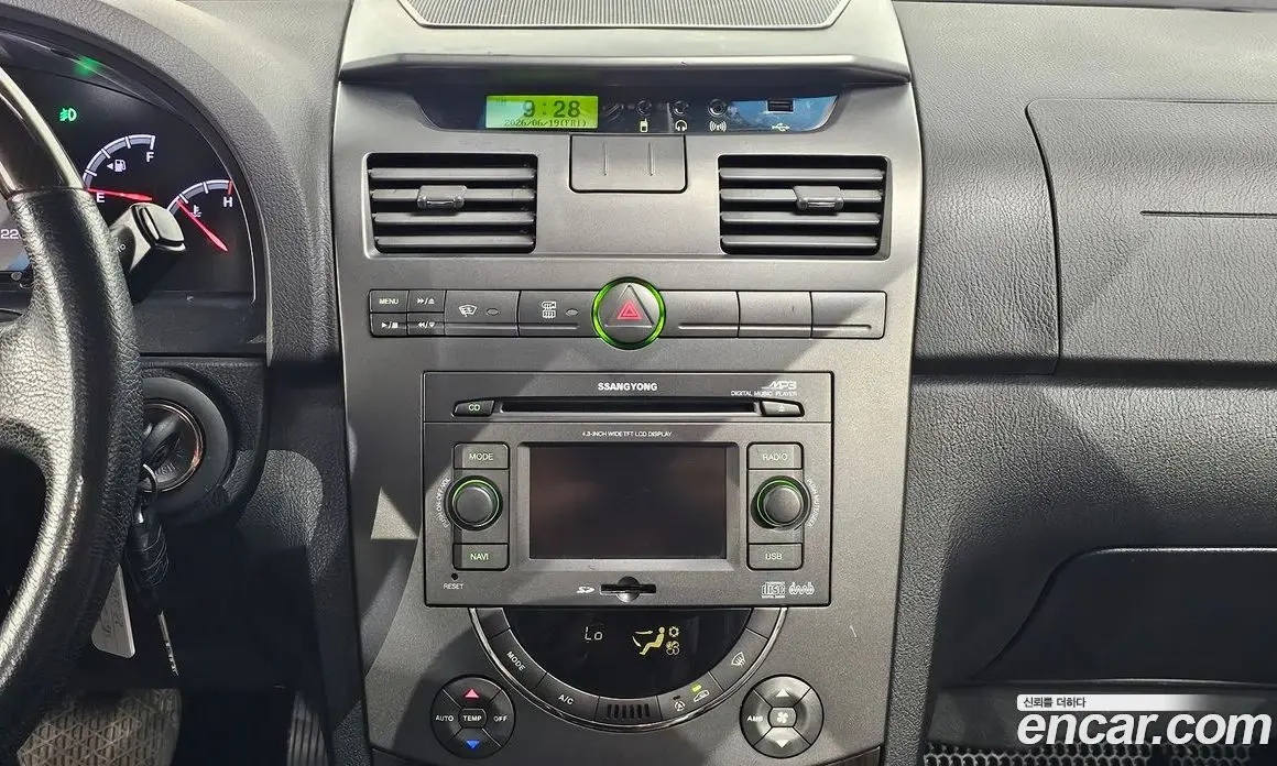 SsangYong Rexton 2009 2.7 автомат (гидро), фото 15