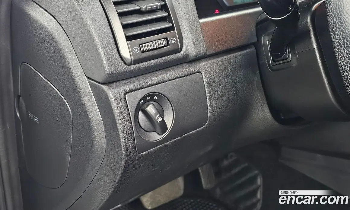 SsangYong Rexton 2009 2.7 автомат (гидро), фото 17