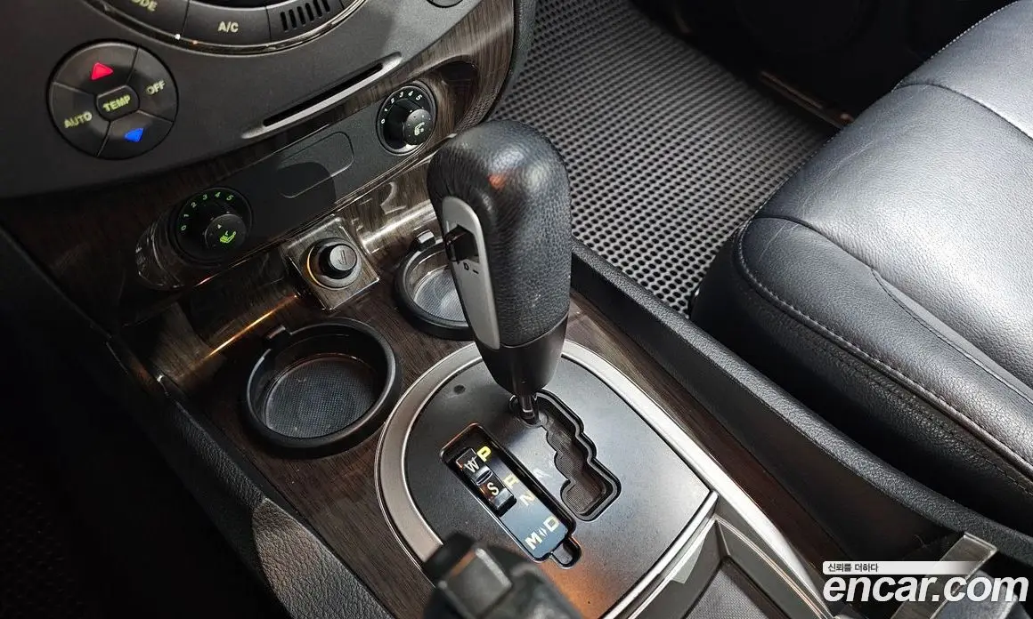 SsangYong Rexton 2009 2.7 автомат (гидро), фото 9
