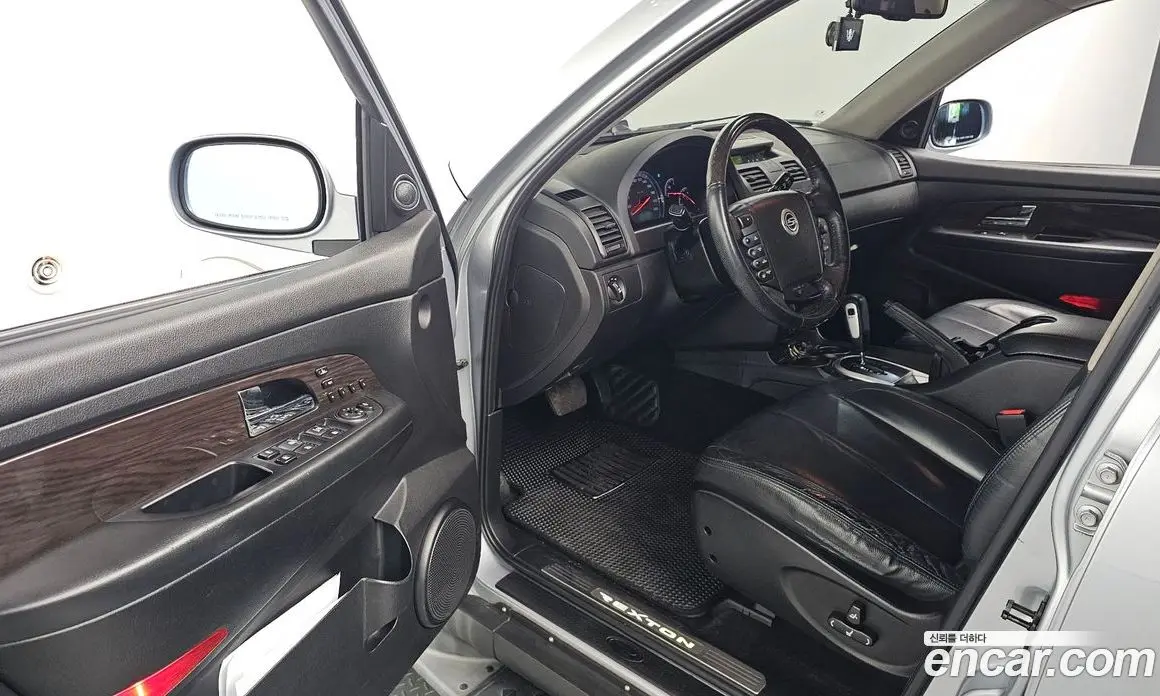 SsangYong Rexton 2009 2.7 автомат (гидро), фото 10