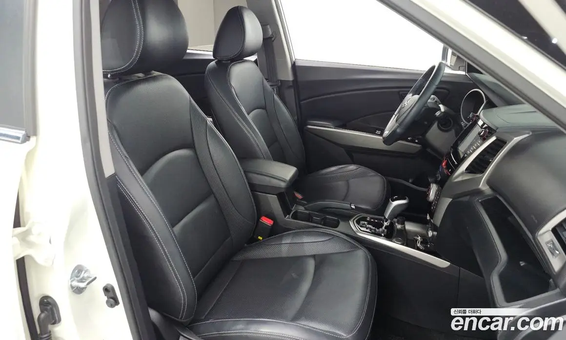 SsangYong TIBOLI 2016 1.6 автомат (гидро), фото 16