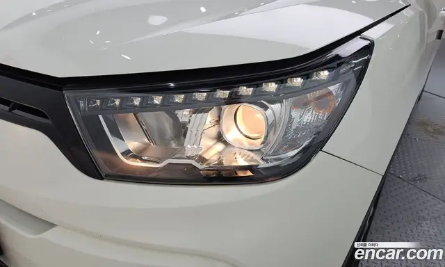SsangYong TIBOLI 2016 1.6 автомат (гидро), миниатюра 8