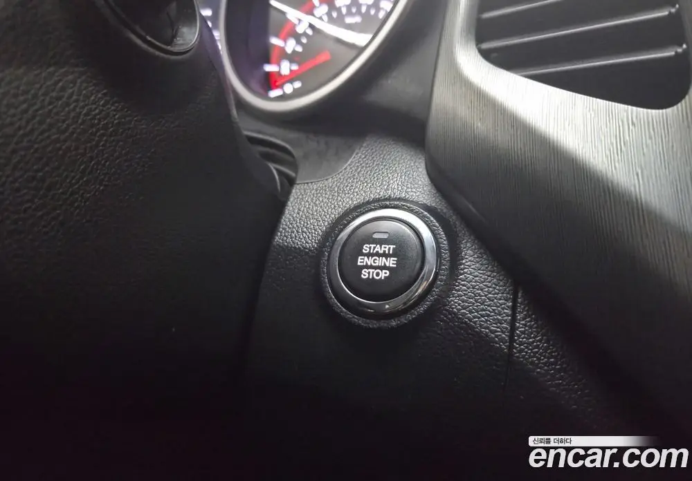 SsangYong TIBOLI 2019 1.6 автомат (гидро), фото 14
