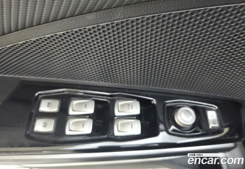 SsangYong TIBOLI 2019 1.6 автомат (гидро), фото 18