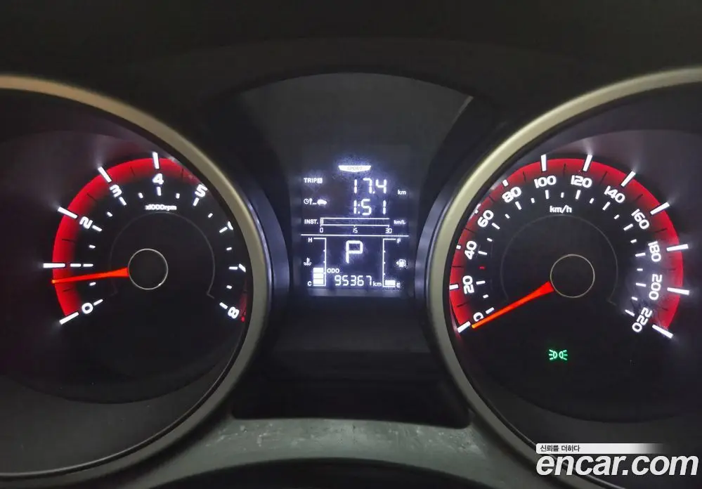SsangYong TIBOLI 2019 1.6 автомат (гидро), фото 8