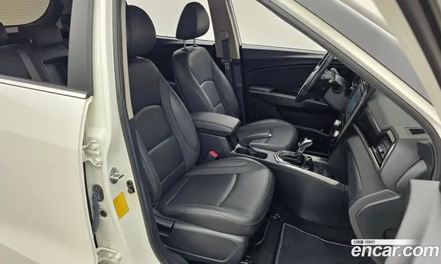 SsangYong TIBOLI 2022 1.5 автомат (гидро), миниатюра 11