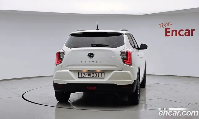 SsangYong TIBOLI 2022 1.5 автомат (гидро), миниатюра 4
