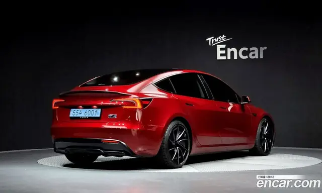 Tesla Model 3 2024 0.2 автомат (гидро), миниатюра 2 Tesla Model 3 2024 0.2 автомат (гидро), миниатюра 2