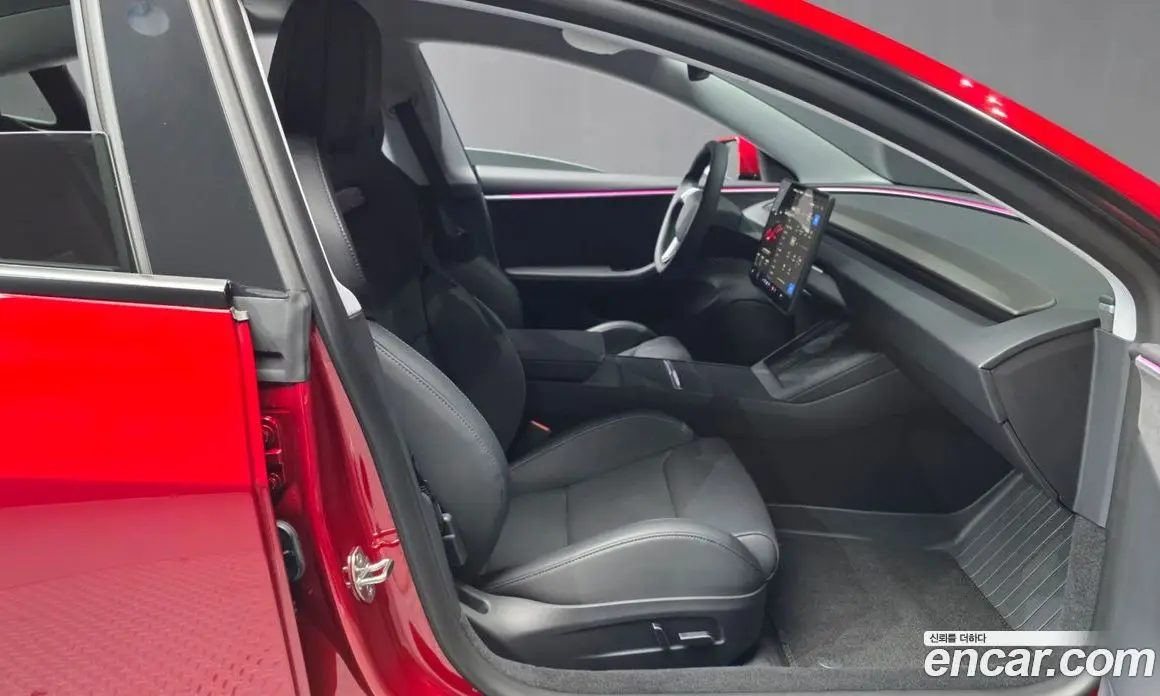 Tesla Model 3 2024 0.2 автомат (гидро), фото 17 Tesla Model 3 2024 0.2 автомат (гидро), фото 17