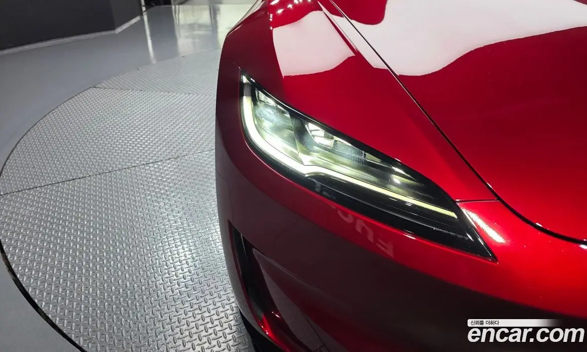 Tesla Model 3 2024 0.2 автомат (гидро), фото 8 Tesla Model 3 2024 0.2 автомат (гидро), фото 8