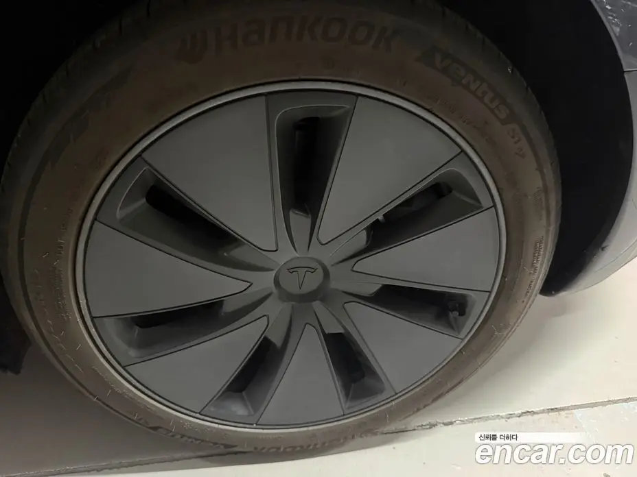 Tesla Model 3 2025 0.2 автомат (гидро), фото 4 Tesla Model 3 2025 0.2 автомат (гидро), фото 4