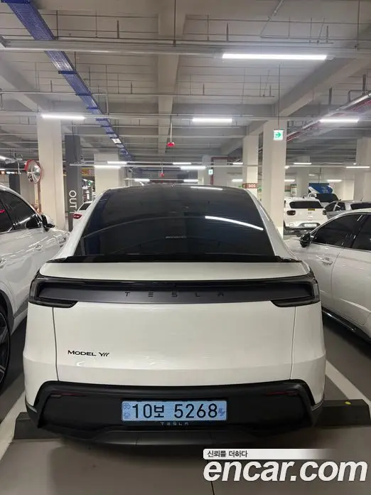 Tesla Model Y 2026 2.4 автомат (гидро), миниатюра 3 Tesla Model Y 2026 2.4 автомат (гидро), миниатюра 3