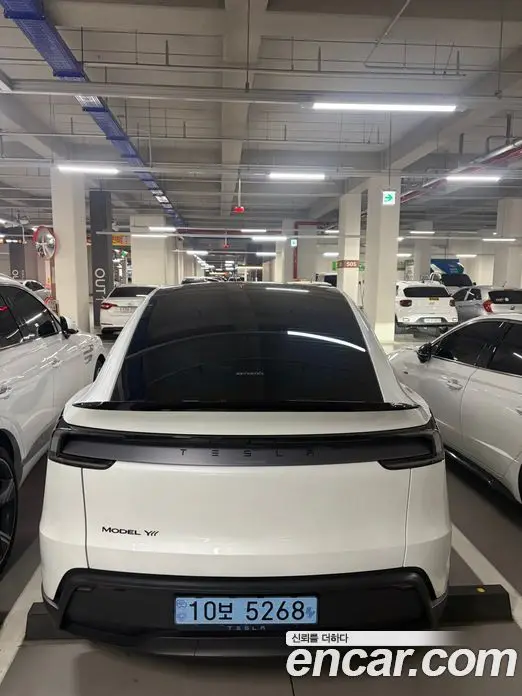 Tesla Model Y 2026 2.4 автомат (гидро), миниатюра 6 Tesla Model Y 2026 2.4 автомат (гидро), миниатюра 6