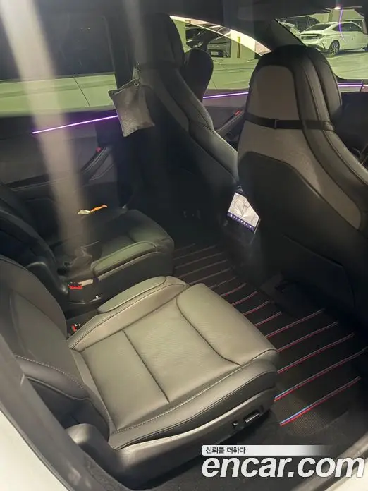 Tesla Model Y 2026 2.4 автомат (гидро), миниатюра 7 Tesla Model Y 2026 2.4 автомат (гидро), миниатюра 7