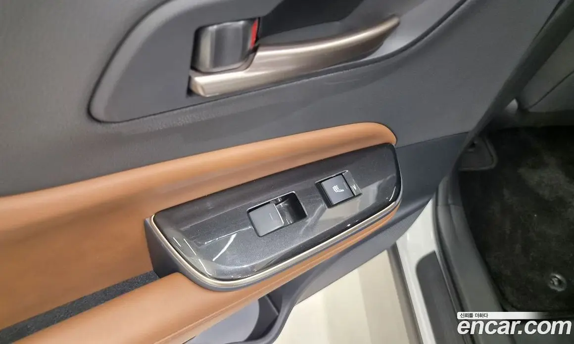 Toyota Crown 2025 2.5 автомат (вариатор), фото 14 Toyota Crown 2025 2.5 автомат (вариатор), фото 14