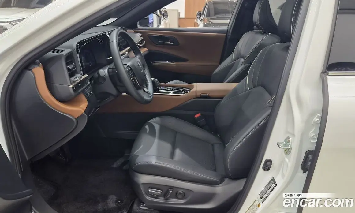 Toyota Crown 2025 2.5 автомат (вариатор), фото 10 Toyota Crown 2025 2.5 автомат (вариатор), фото 10