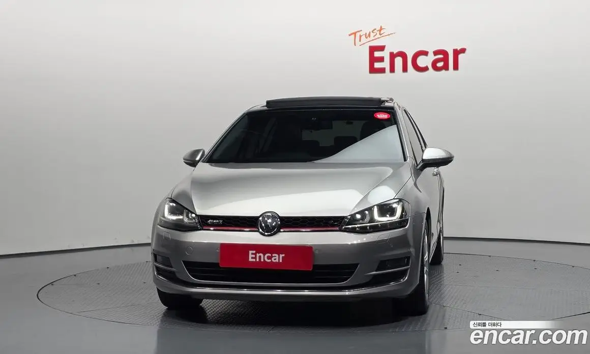 Volkswagen Golf 2013 2.0 автомат (гидро), фото 3