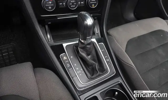 Volkswagen Golf 2013 2.0 автомат (гидро), миниатюра 9