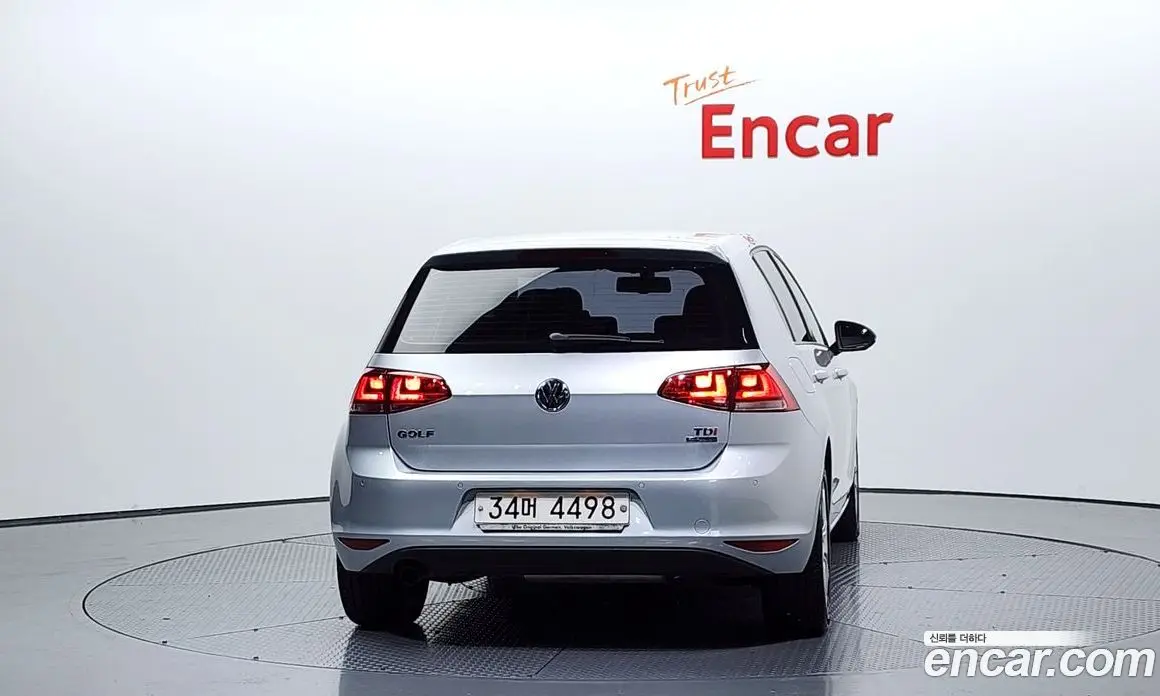 Volkswagen Golf 2014 1.6 автомат (гидро), фото 4