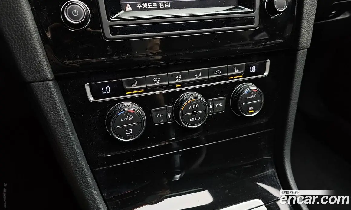 Volkswagen Golf 2015 2.0 автомат (гидро), фото 17