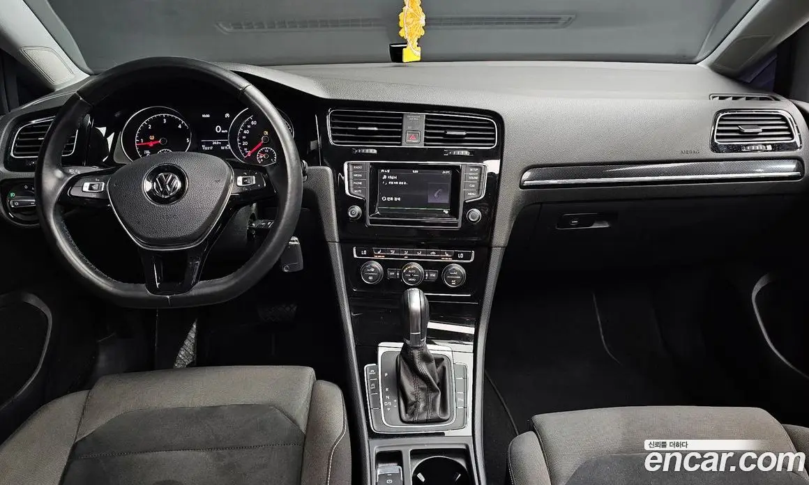 Volkswagen Golf 2015 2.0 автомат (гидро), фото 7