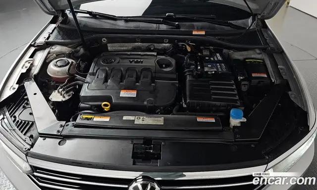 Volkswagen Passat 2018 2.0 автомат (гидро), миниатюра 5