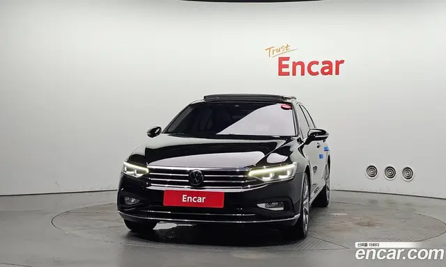 Volkswagen Passat 2022 2.0 автомат (гидро), миниатюра 3