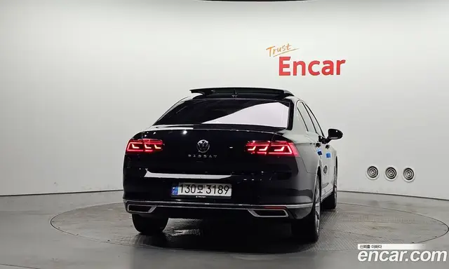 Volkswagen Passat 2022 2.0 автомат (гидро), миниатюра 4