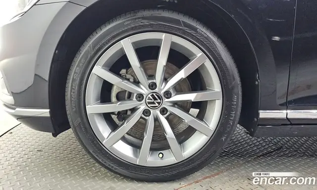 Volkswagen Passat 2022 2.0 автомат (гидро), миниатюра 5
