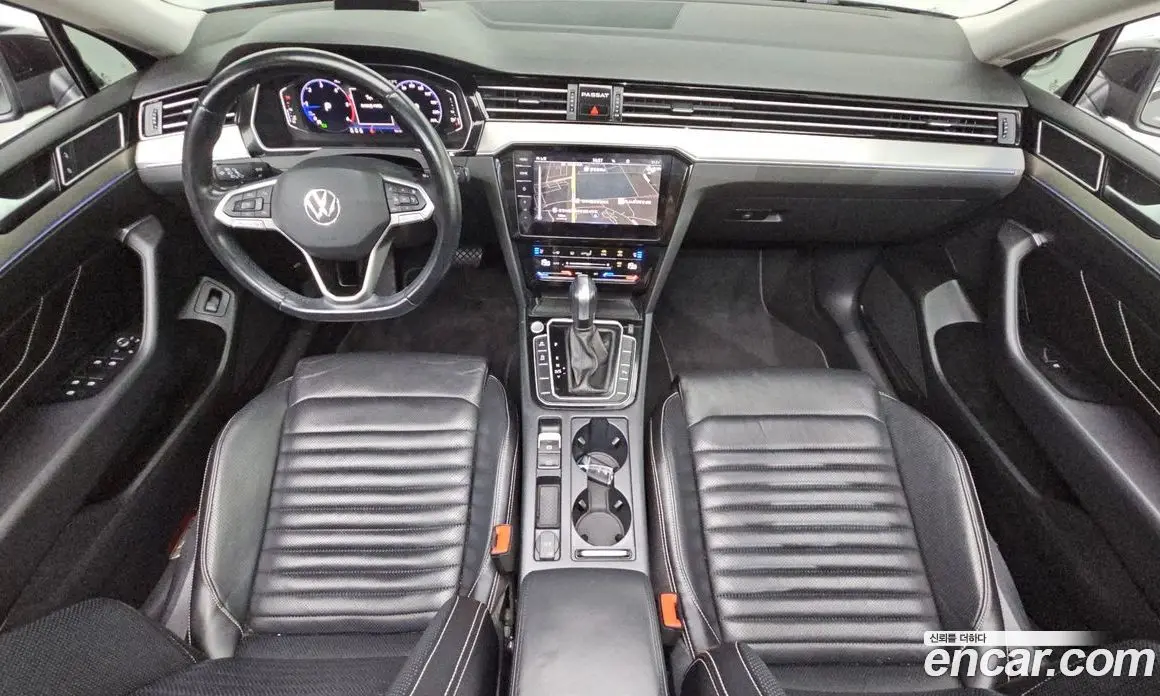 Volkswagen Passat 2022 2.0 автомат (гидро), фото 10
