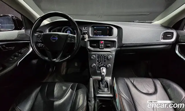 Volvo V40 2013 2.0 автомат (гидро), миниатюра 7