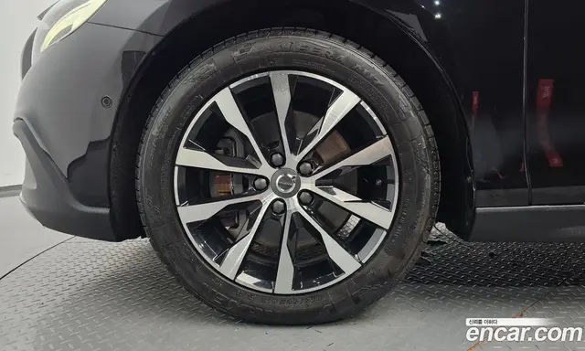 Volvo V40 2019 2.0 автомат (гидро), миниатюра 4