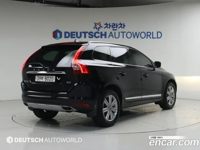 Volvo XC60 2017 2.0 автомат (гидро), миниатюра 2