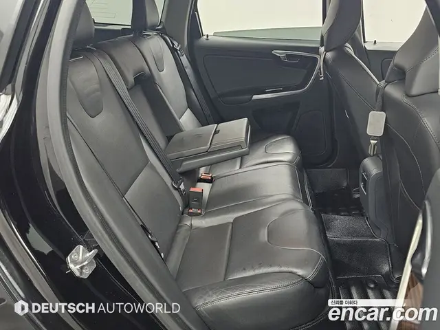 Volvo XC60 2017 2.0 автомат (гидро), миниатюра 12